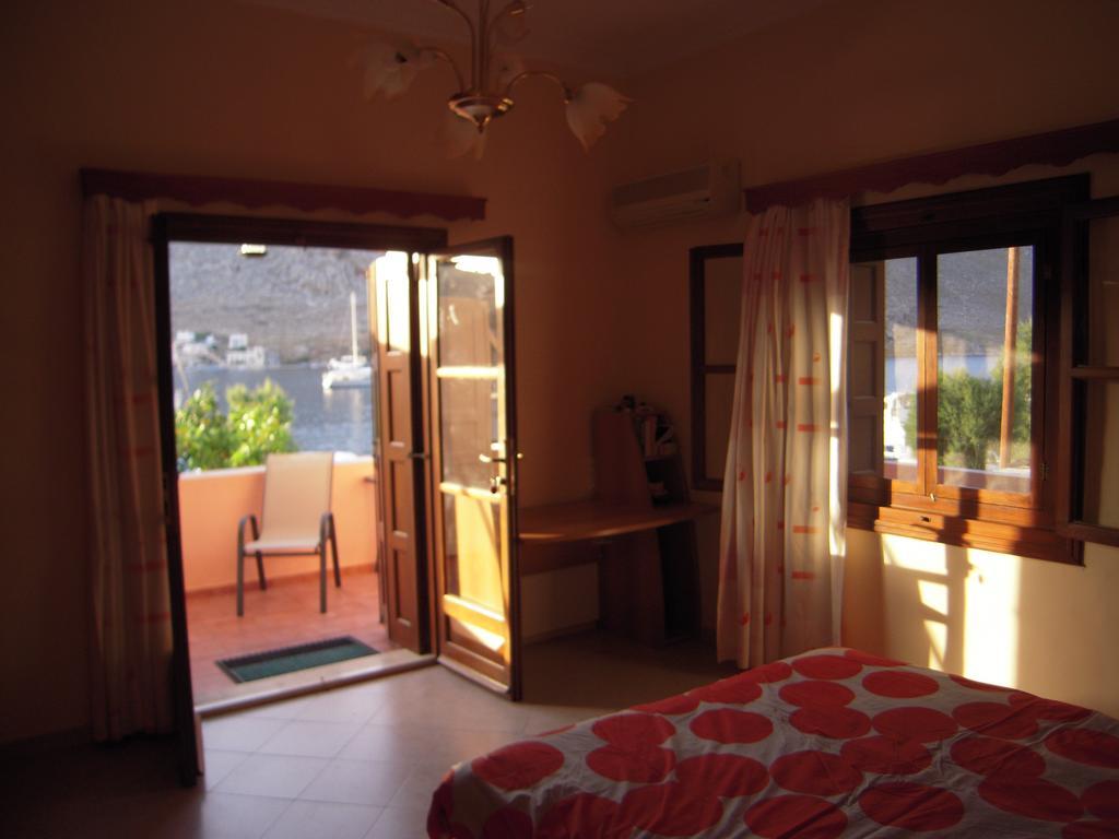 Pedi Breeze Simi Exterior foto